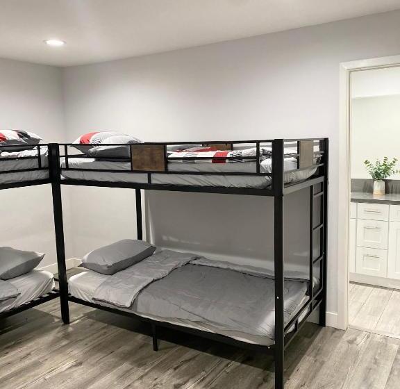 공동 객실, Cheers Hostel