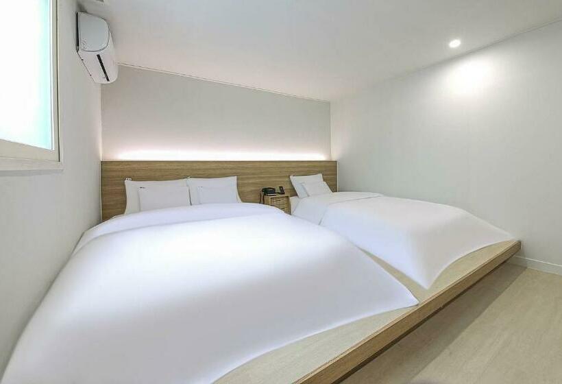 豪华房间, Geoje Dongbeck Hotel Gohyeon