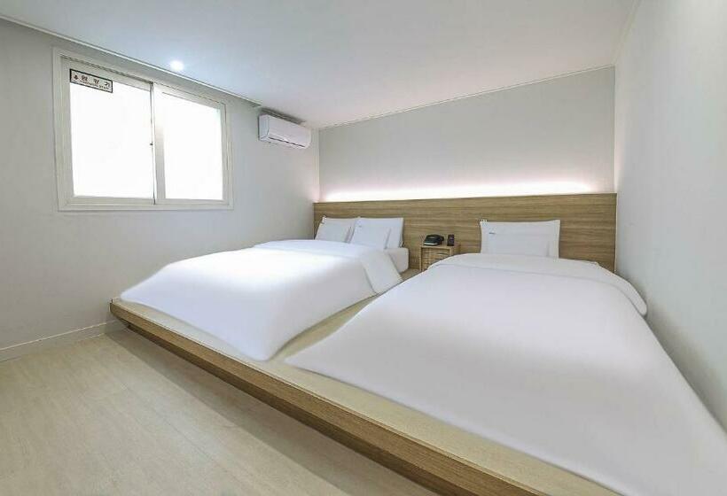 豪华房间, Geoje Dongbeck Hotel Gohyeon