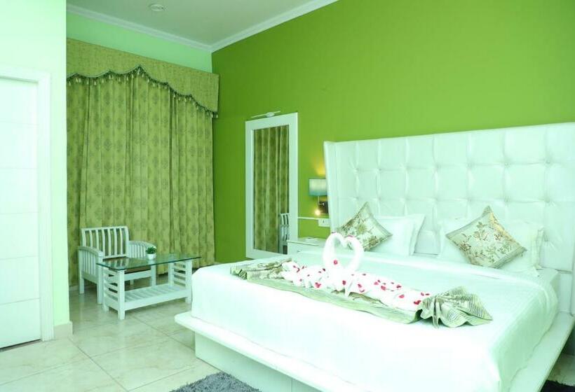 家庭套房, Drona Palace By Sr Leisure Inn