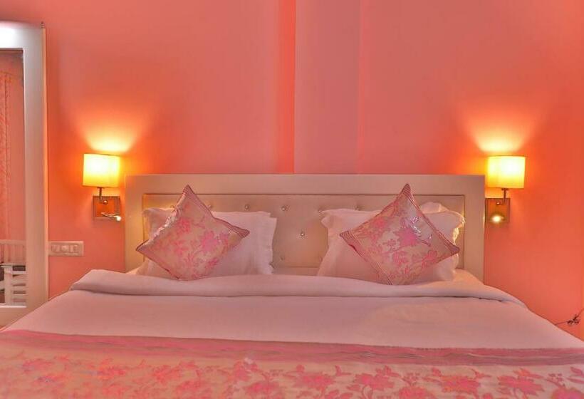 高级大房间, Drona Palace By Sr Leisure Inn