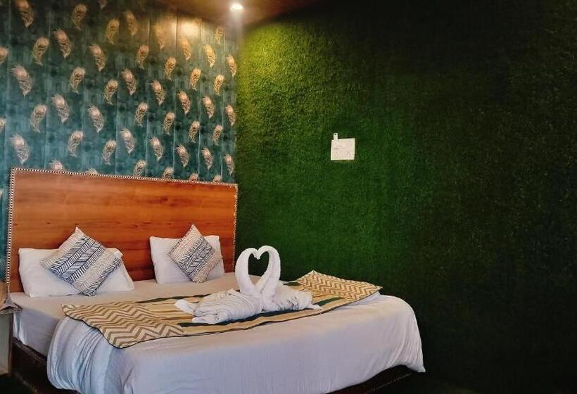 غرفة ديلوكس, Nirbana Heights