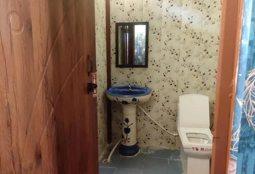Chambre Deluxe, Nirbana Heights