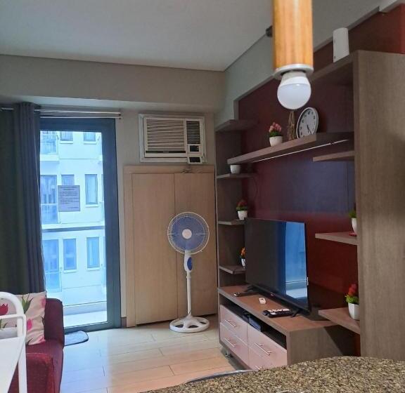 استودیو استاندارد با بالکن, Mrmcondotel Cluster 1 2h