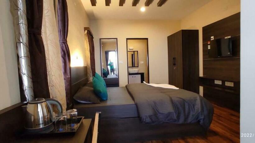 اتاق استاندارد با بالکن, Cloud Walk