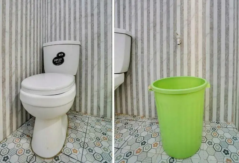 Budget Værelse, Spot On 91745 Rumah Kost Gresik Syariah