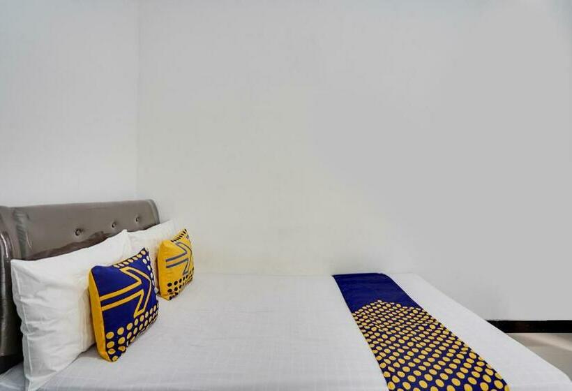 Economy Room, Spot On 91745 Rumah Kost Gresik Syariah