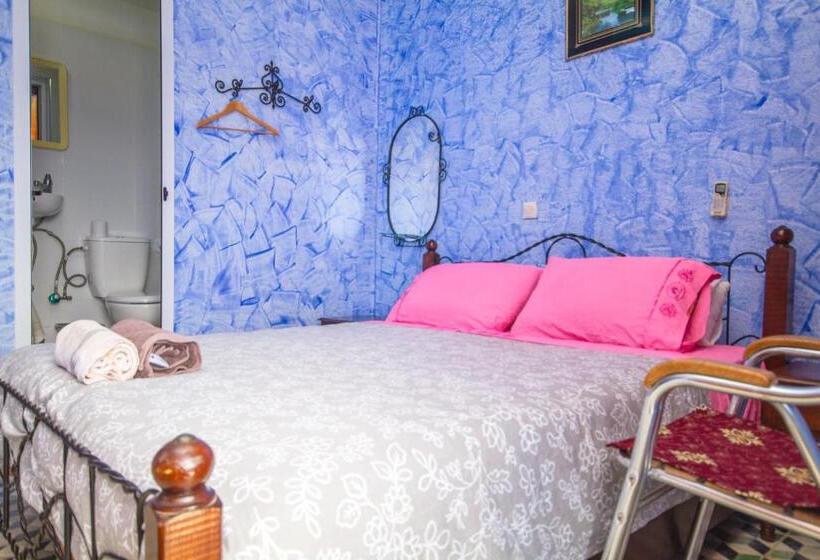 标准间带阳台, Touraghine