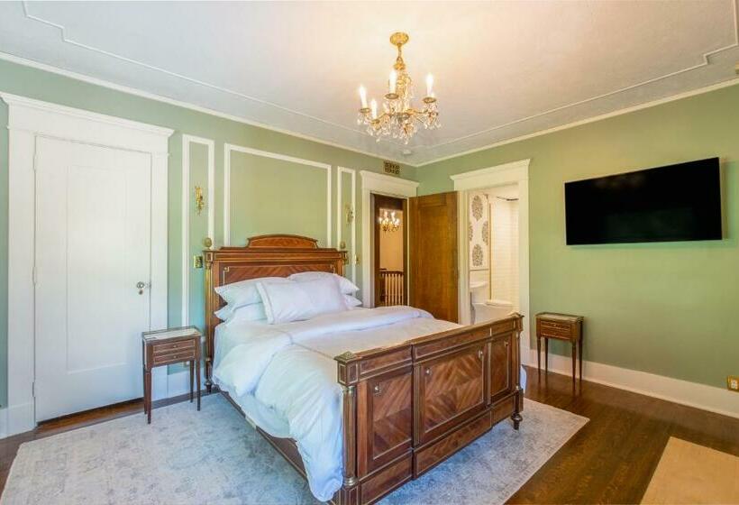 Номер Deluxe, Martha S Bed And Breakfast