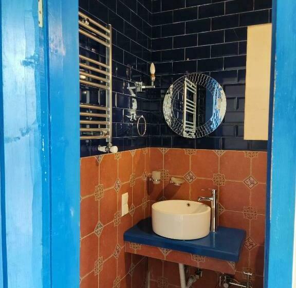 اتاق استاندارد با بالکن, Gusthouse Shekvetili Ae