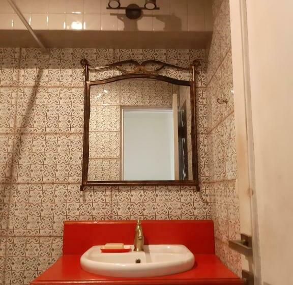 اتاق لوکس, Gusthouse Shekvetili Ae