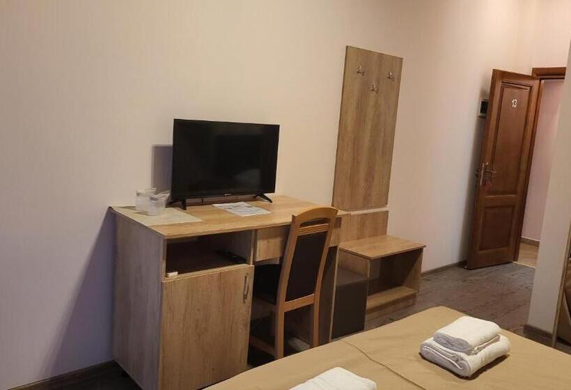 Номер Deluxe, Pensiunea Sofia