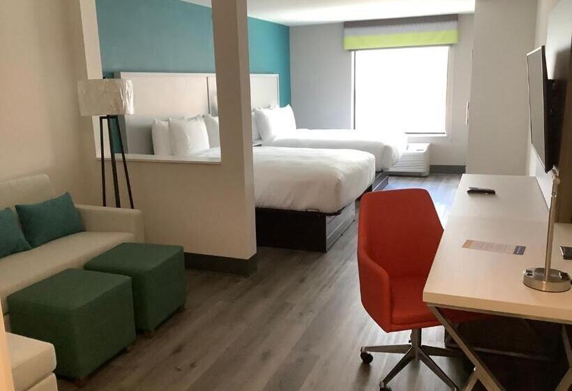 Люкс, Comfort Suites Colorado Springs East  Medical Center Area