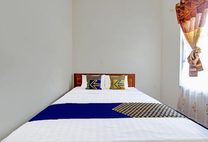 חדר סטנדרט, Spot On 91709 Aster Hotel Syariah