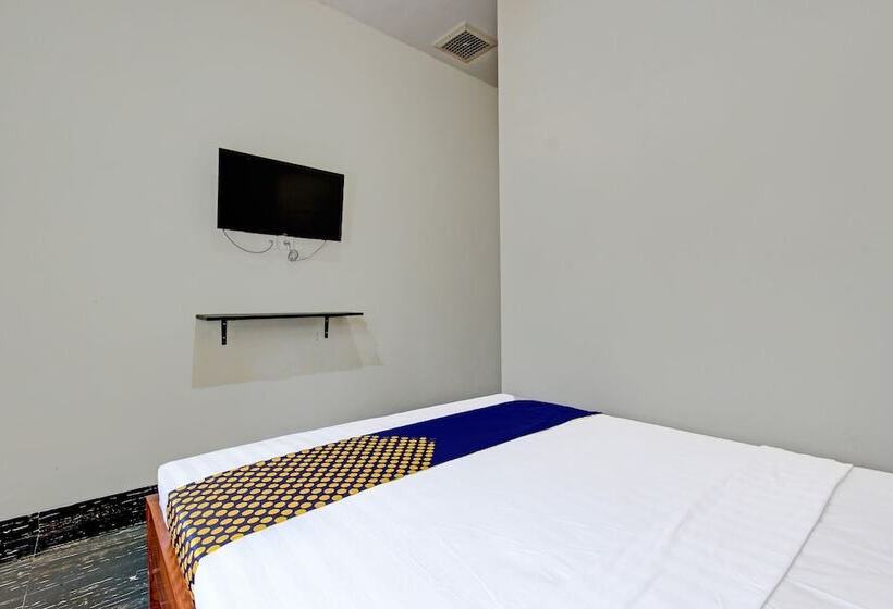 חדר סטנדרט, Spot On 91709 Aster Hotel Syariah