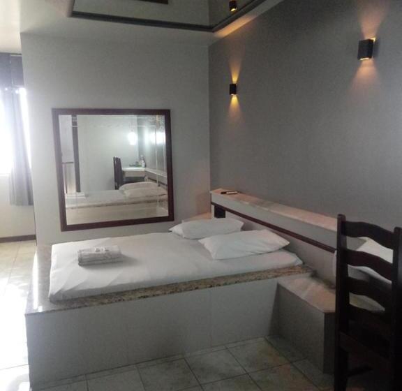 غرفة قياسية, Motel Village