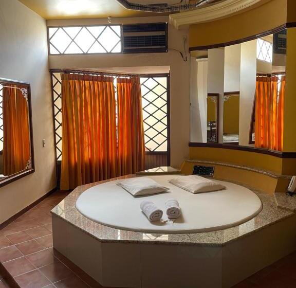 غرفة ديلوكس, Motel Village