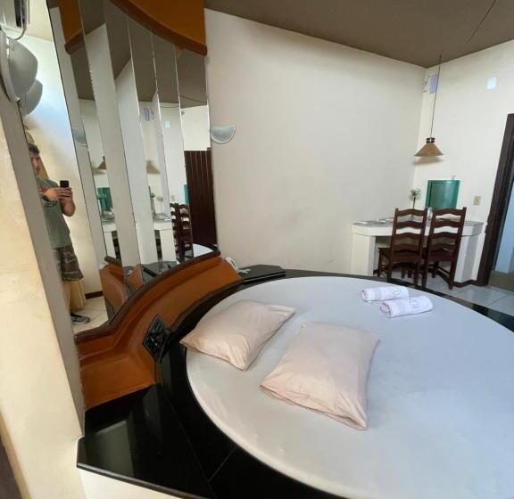 غرفة ديلوكس, Motel Village