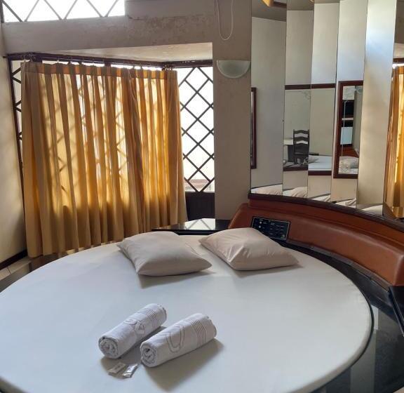 غرفة ديلوكس, Motel Village