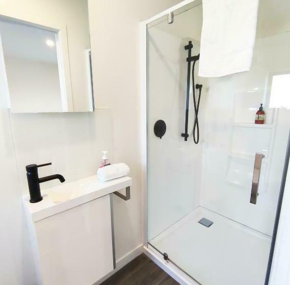 חדר סטנדרט נוף לאגם, Antair Lakeview Lodge