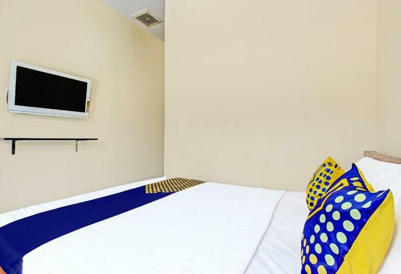 חדר סטנדרט, Spot On 91709 Aster Hotel Syariah