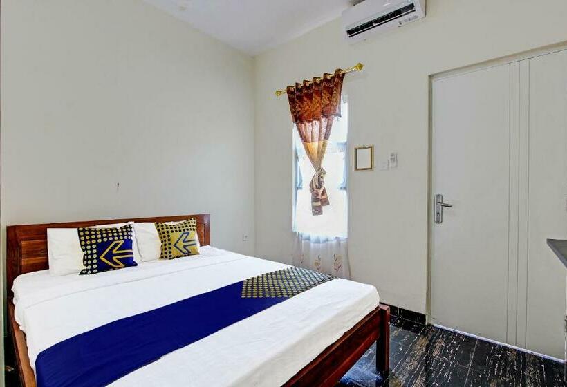 Номер Стандарт, Spot On 91709 Aster Hotel Syariah