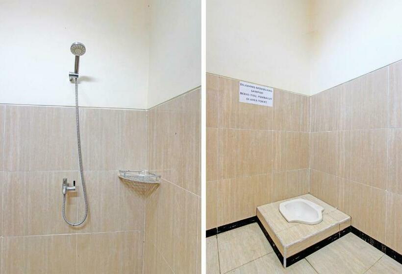 חדר סטנדרט, Spot On 91709 Aster Hotel Syariah