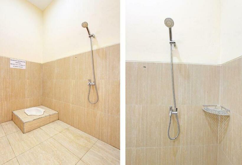 חדר סטנדרט, Spot On 91709 Aster Hotel Syariah