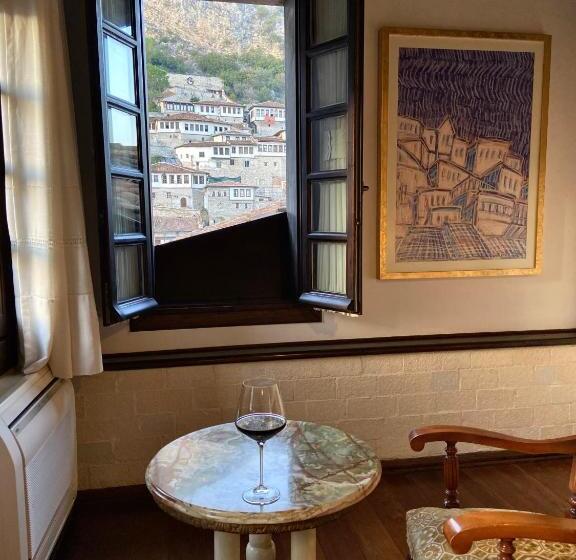 スイート, Boutique Hotel Muzaka