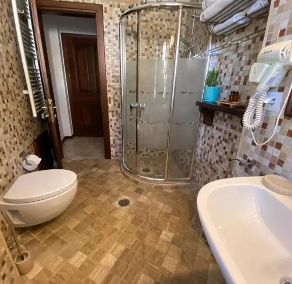 اتاق لوکس با چشم‌انداز, Boutique Hotel Muzaka