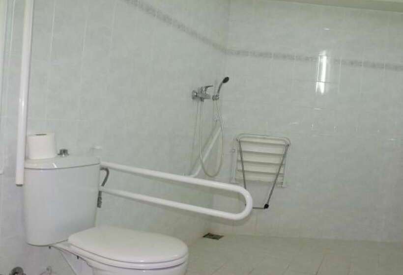 غرفة كلاسيكية, Arena