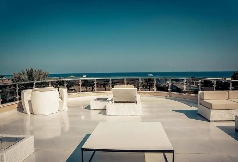 ویلای یک اتاق خوابه با استخر شنا, Caves Beach Resort Adults Only