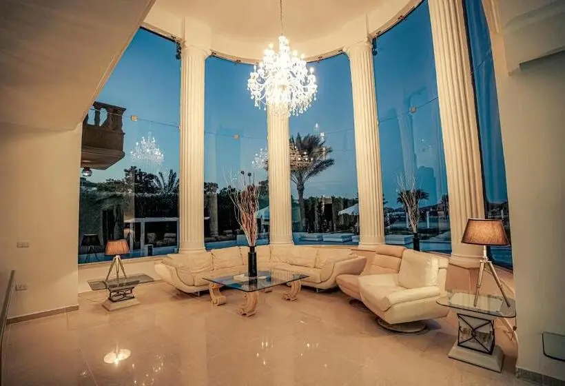 ویلای یک اتاق خوابه با استخر شنا, Caves Beach Resort Adults Only