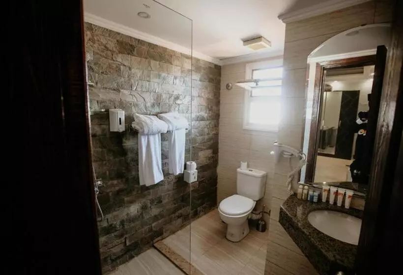 استودیوی استاندارد, Caves Beach Resort Adults Only