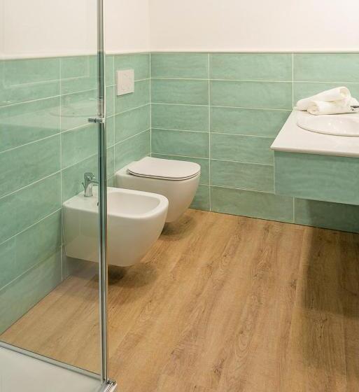 스탠다드 트리플 룸, Centrale