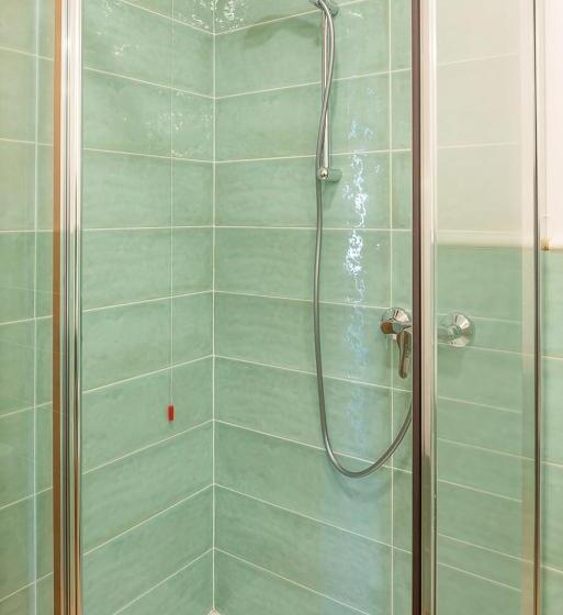 4인용 스탠다드 룸, Centrale