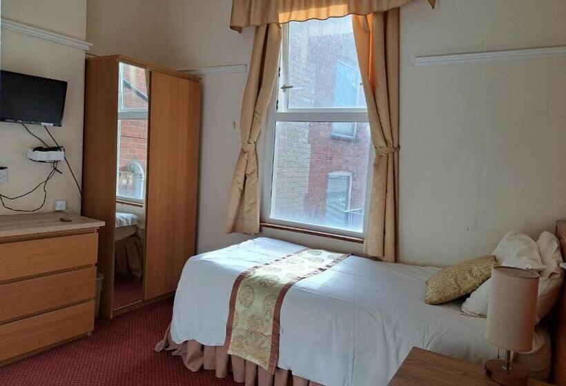 اتاق استاندارد یک نفره, Diamond House