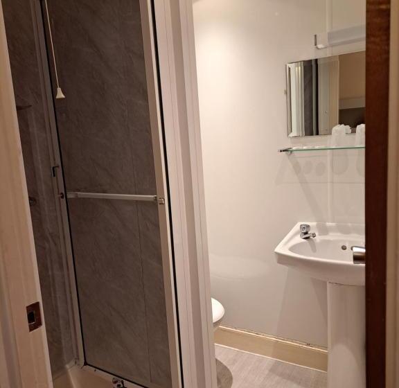 패밀리 룸, Diamond House