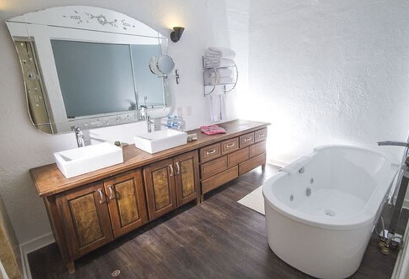 ジュニアスイート, El Mercado