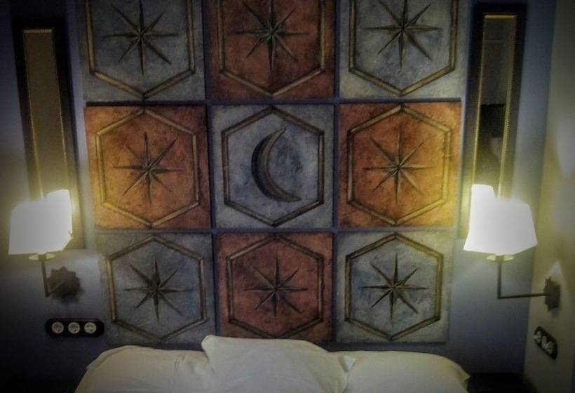 اتاق استاندارد سه نفره, El Mudayyan