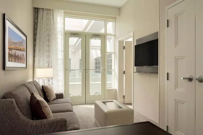 Premium Suite