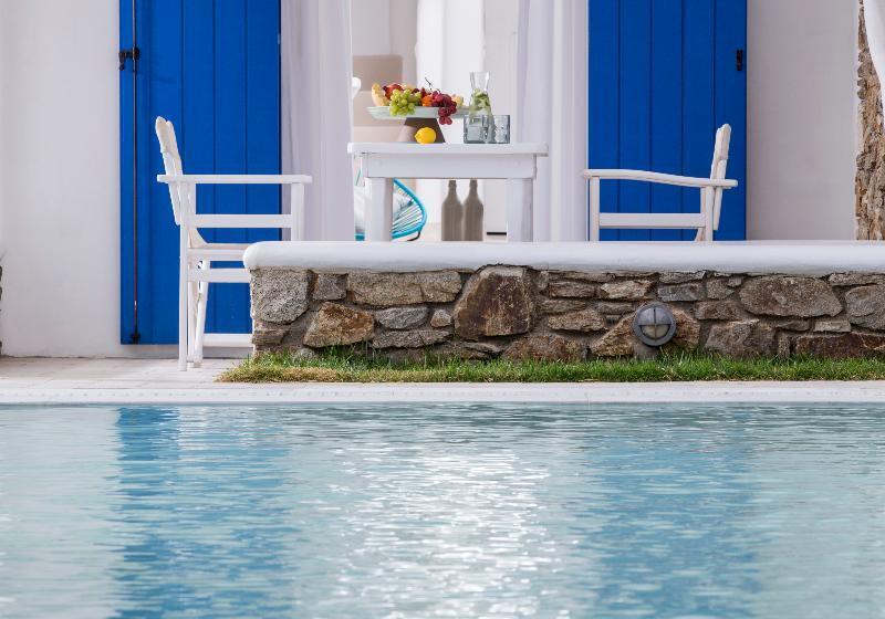 استودیوی پریمیوم, Embassy Suites Louisville Downtown