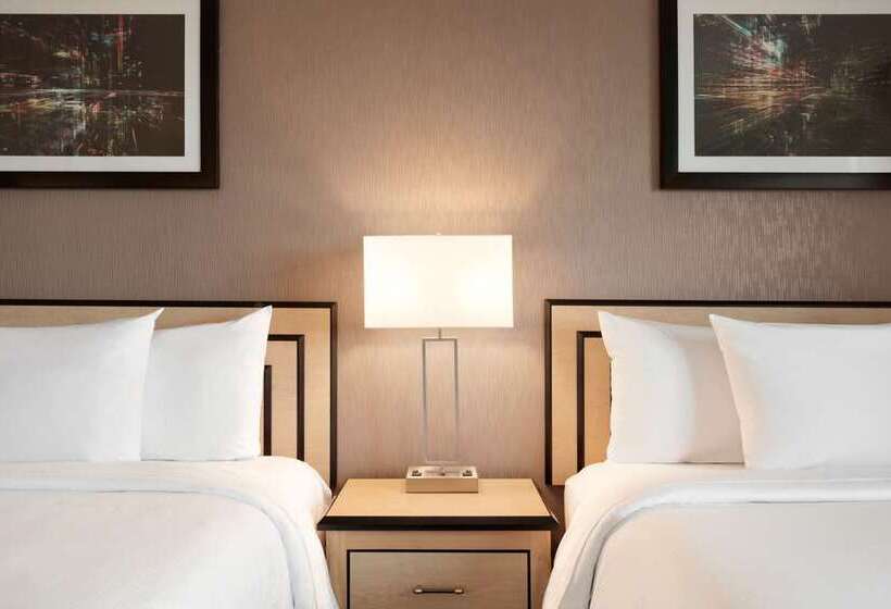 سوییت, Embassy Suites Louisville Downtown