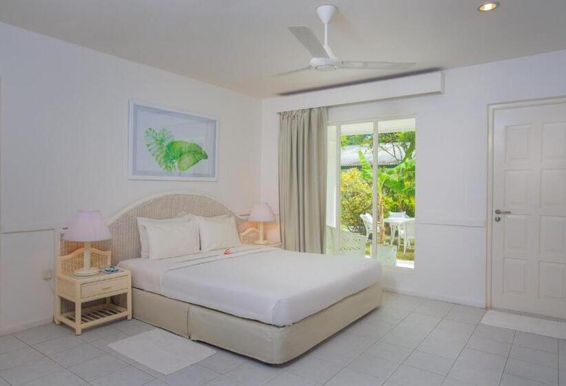 Standart Oda, Equator Village Resort