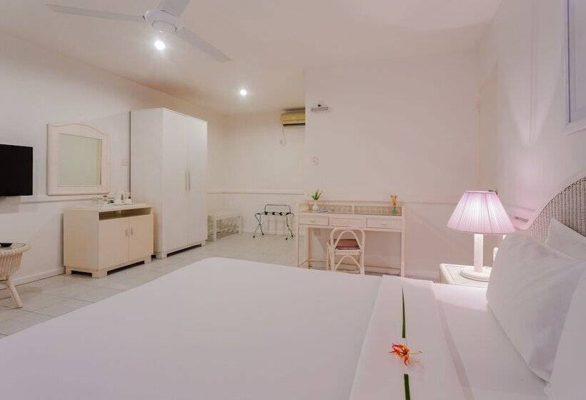 Standart Oda, Equator Village Resort