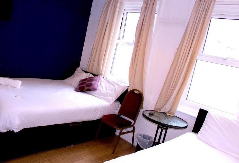 اتاق خانوادگی, Henson Hotel Pleasure Beach