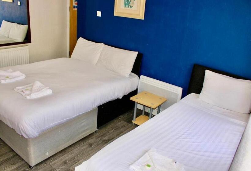 اتاق خانوادگی, Henson Hotel Pleasure Beach