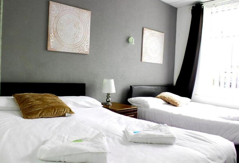 اتاق خانوادگی, Henson Hotel Pleasure Beach