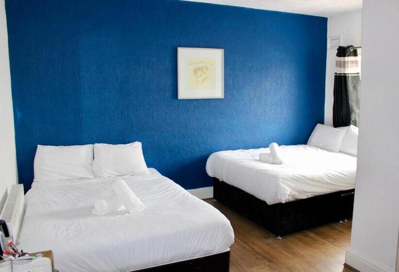 اتاق خانوادگی, Henson Hotel Pleasure Beach