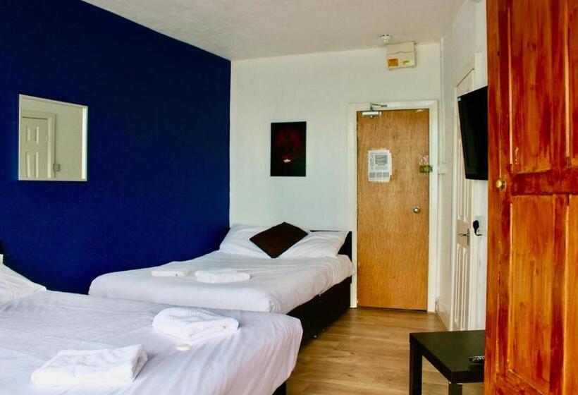 اتاق خانوادگی, Henson Hotel Pleasure Beach